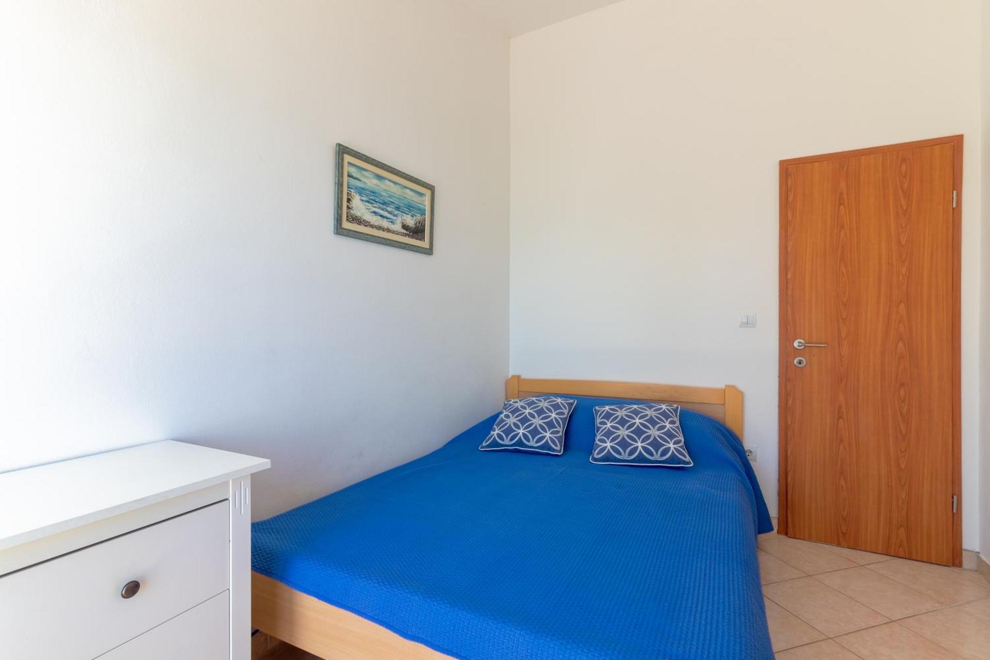 Seaside Secluded Apartments Cove Torac, Hvar - 575 Gdinj Номер фото