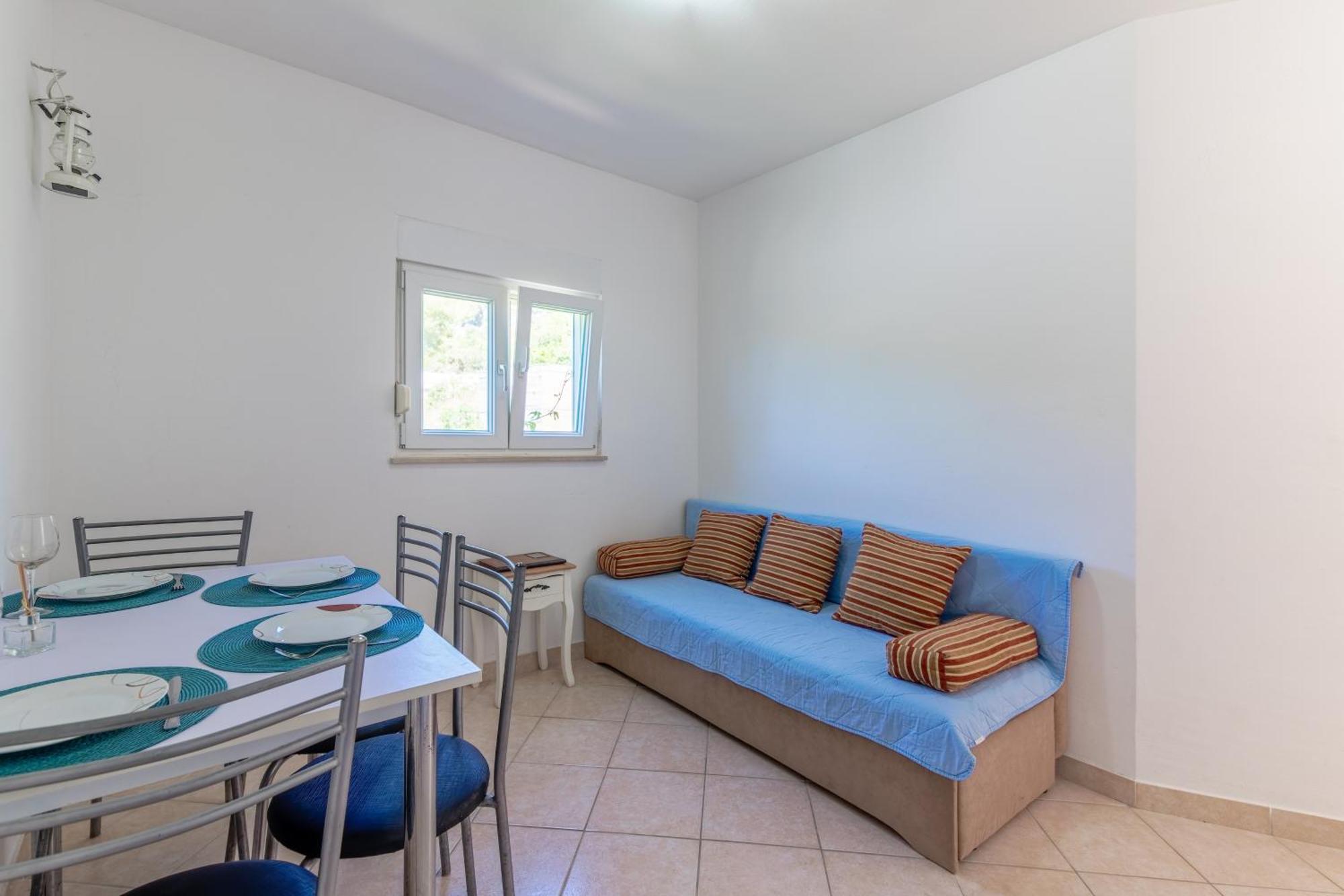 Seaside Secluded Apartments Cove Torac, Hvar - 575 Gdinj Номер фото